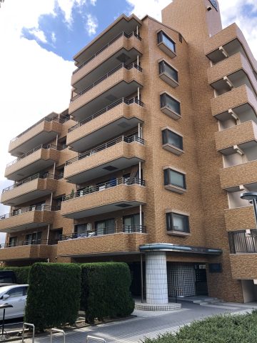 【ライオンズマンション青山】